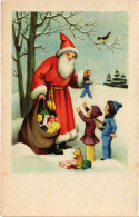 PC SAINT NICHOLAS IN THE SNOW WITH PRESENTS, Vintage Postcard (b51278) - Nikolaus