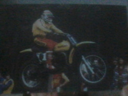 CARTE POSTALE GASTON RAHIER  DE 1976 - Sport Moto