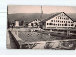 PONTCHARRA SUR BREDA : La Piscine De La Colonie De Vacances Des Houillères Du Bassin De La Loire - état - Pontcharra