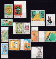 EG281 – EGYPT – 1981 – NICE MNH LOT – Y&T # 1132-1155 MNH – CV 11,80 € - Unused Stamps