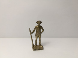 Kinder :   USA 1780 1978-79 - Offizier - Messing - USA 1776 - 40mm - Figurine In Metallo