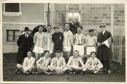 Themes Div-ref VV87-carte Photo Non Située -sports -football -footballeurs -carte Postale Par A Breuly -clermont Ferrand - Calcio