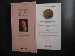 Médaille Commémorative En Bronze - Baudouin , 1930 - 1993 - Monarquía / Nobleza