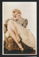 BRIGITTE BARDOT POSTCARD 10 - Femmes Célèbres