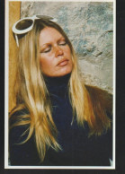 BRIGITTE BARDOT POSTCARD 29 - Femmes Célèbres