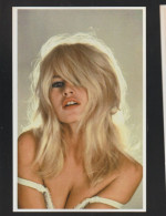 BRIGITTE BARDOT POSTCARD 39 - Femmes Célèbres