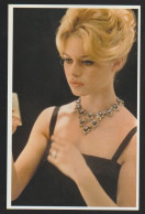 BRIGITTE BARDOT POSTCARD 46 - Femmes Célèbres