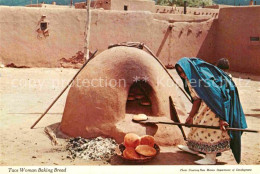 72889189 Taos Pueblo Bread Baking Brotbackofen - Andere & Zonder Classificatie