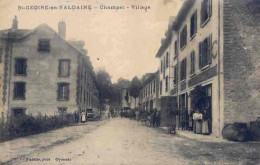 38) SAINT  GEOIRE  En  VALDAIRE   -   CHAMPET   -  Village - Saint-Geoire-en-Valdaine