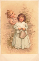 ENFANTS - Deux Fillettes Dans Un Jardin - Arrosoir - Carte Postale Ancienne - Other & Unclassified