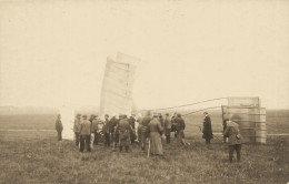 Aviation * Carte Photo * Avion Type Marque Modèle ? * Accident ? Crash Aviateur - Sonstige & Ohne Zuordnung