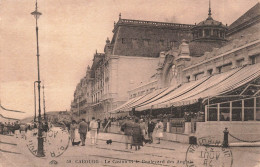 FRANCE - Cabourg - Le Casino Et Le Boulevard Des Anglais - Carte Postale Ancienne - Cabourg