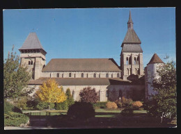 CPSM / CPM 10.5 X 15 Creuse CHAMBON-SUR-VOUEIZE L'Eglise Abbatiale (XI° Et XII° S.) - Benevent L'Abbaye