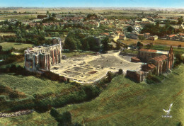 CPSM -   En Avion Au Dessus De ....MAILLEZAIS  (85)  L' Abbaye  Saint - Pierre - XIe - XVIe.  Siècles - Maillezais