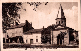 87 - NANTIAT / PLACE DE L'EGLISE - Nantiat