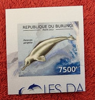 BURUNDI Mammiferes Marins, Dauphins, Dauphin. Yvert N°1988 Non Dentelé.** Neuf Sans Charnière (MNH) - Dauphins