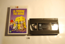 CA6 K7 - Cassette Vidéo VHS - CA TOURNE PAS ROND - Infantiles & Familial