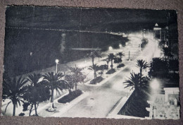 Carte Postale NICE - La Nuit, La Baie Des Anges - Niza La Noche