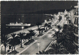 CPM..06..NICE LA NUIT..LE BATEAU DE PROMENADE EN MER - Nizza By Night