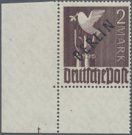 Berlin: 1948, 2 M Schwarzaufdruck, Eckrandstück Aus Der Linken Unteren Bogenecke - Unused Stamps