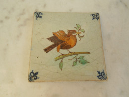 Rare Ancien Carrelage Faïence  1920 Oiseau Ateliers Tichelaar à Makkum Frise Pays Bas - Autres & Non Classés