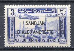 Réf 82 > ALEXANDRETTE < PA N° 4 * Neuf Ch. Infime - MH * --- > Poste Aérienne -- Aéro - Unused Stamps