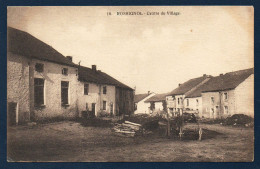 Rossignol ( Tintigny). Centre Du Village. Commerce Et Clients Au Bon Vin Claude... Chariot Et Gendarme. - Tintigny