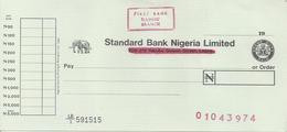 NIGÉRIA  CHECK CHEQUE STANDARD BANK 1960'S REVENUE - Cheques En Traveller's Cheques