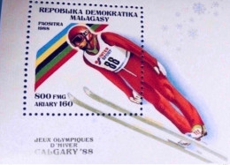 MADAGASCAR 1988 1 Bloc Neuf ** MNH YT 44 Jeux Olympiques De Calgary Olympics Of Malagasy - Hiver 1988: Calgary