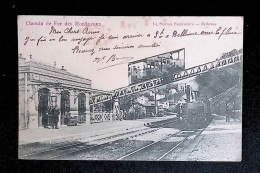 Cp, Chemin De Fer ,  Gare Avec Train, 92, Chemin De Fer Des Moulineaux, Voyagée 1904, Dos Simple, Ed. Trianon - Estaciones Con Trenes