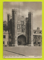 RU Great Gate Great Court TRINITY COLLEGE CAMBRIDGE En 1948 VOIR DOS - Cambridge