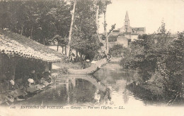 GENCAY : VUE VERS L'EGLISE - Gencay