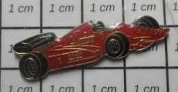 617 Pin's Pins / Beau Et Rare / SPORTS / AUTOMOBILE F1 FORMUKLE 1 ROUGE FIAT FERRARI - Autorennen - F1