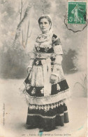 FOLKLORE - Costumes - Femme De Quimper En Costume De Fête - Carte Postale Ancienne - Trachten