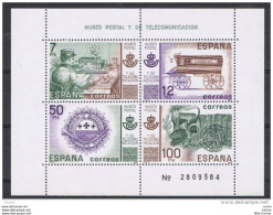 SPAGNA:  1981  BL/FG. MUSEO  POSTALE  -  S. CPL.  4  VAL. N. -  YV/TELL. 30 - Blocs & Feuillets