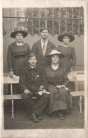 CARTE PHOTO - Photo De Famille - Carte Postale Ancienne - Photographie