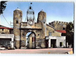 CAMARET : La Vieille Porte Et L'Horloge - Très Bon état - Camaret Sur Aigues