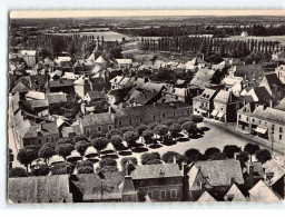 MALICORNE : Place De La République - Très Bon état - Malicorne Sur Sarthe