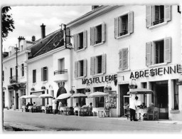 LES ABRETS : Hostellerie "Abresienne", Route De Grenoble - Très Bon état - Les Abrets