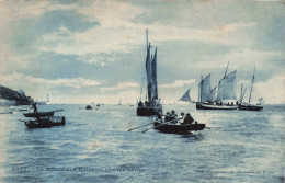 TRANSPORTS - Bateaux - Voiliers - Le Réveil Des Bateaux ( Marée Haute ) - Carte Postale Ancienne - Sailing Vessels