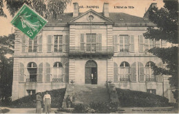 Paimpol * L'hôtel De Ville * Mairie Du Village * Villageois - Paimpol