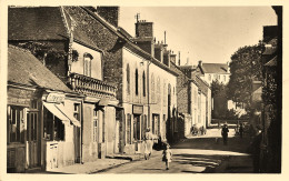 Guémené Sur Scorff * Rue Du Général Brénot * Pâtisserie * Banque Société Générale * Commerces Magasins Villageois - Guemene Sur Scorff