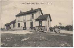 91 ANGERVILLE   La Gare - Angerville
