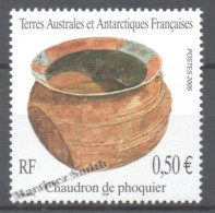 TAAF French Southern And Antarctic Territories 2005 Yvert 409,  Seaweed Cauldron - MNH - Neufs