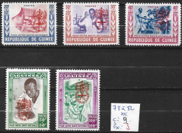 GUINEE 78 à 82 ** Côte 9 € - Guinée (1958-...)
