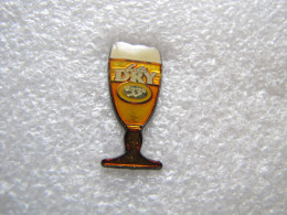 PIN'S    BIERE  33 EXPORT  DRY - Beer