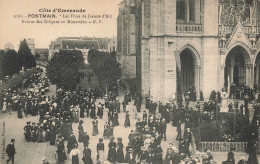 Pontmain * Les Fêtes De Jeanne D'arc * Retour Des évêques Au Monastère * Fête Religieuse - Pontmain