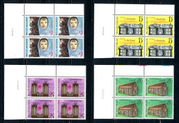 BE   2298 - 2301  XX   ---  Patrimoine Culturel  --  Bloc De 4  Coin De Feuille  --  Parfait état - Esquinas Fechadas