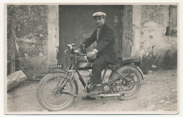 CPA Photo - Motocycliste Seul Sur Sa Machine - Motorräder