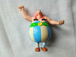 Ancienne Figurine McD Obélix Le Gaulois Vintage Année 2002 (bazarcollect28) - Smurfs